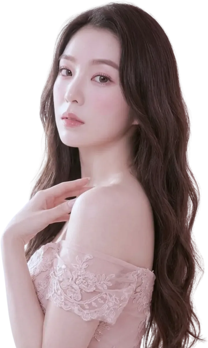 ลุคลูกไม้ชมพูนุ่ม แสดงความกลมกลืนและละเมียดของพาเลตต์ Summer